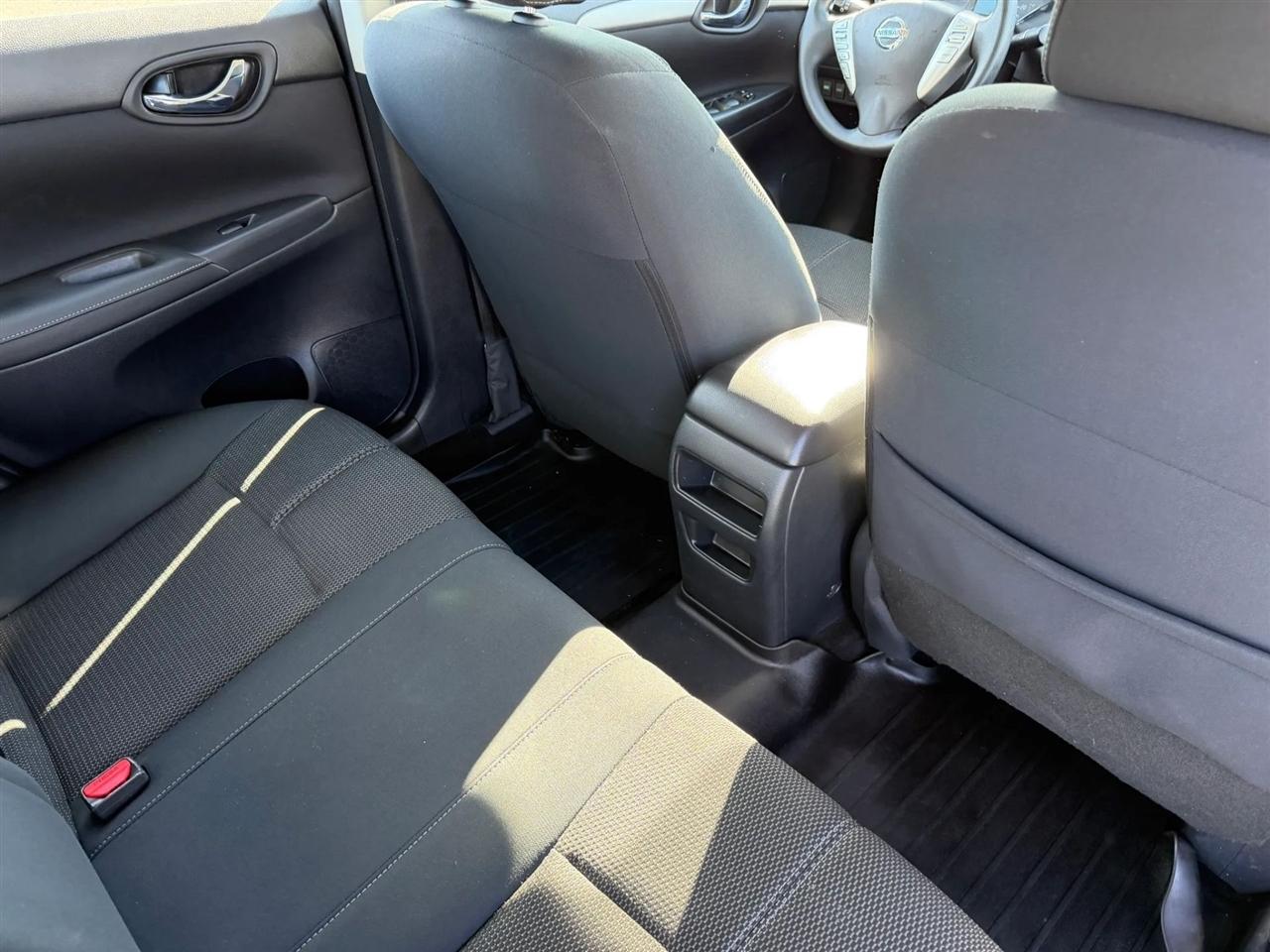 Nissan Sentra S CVT 2017