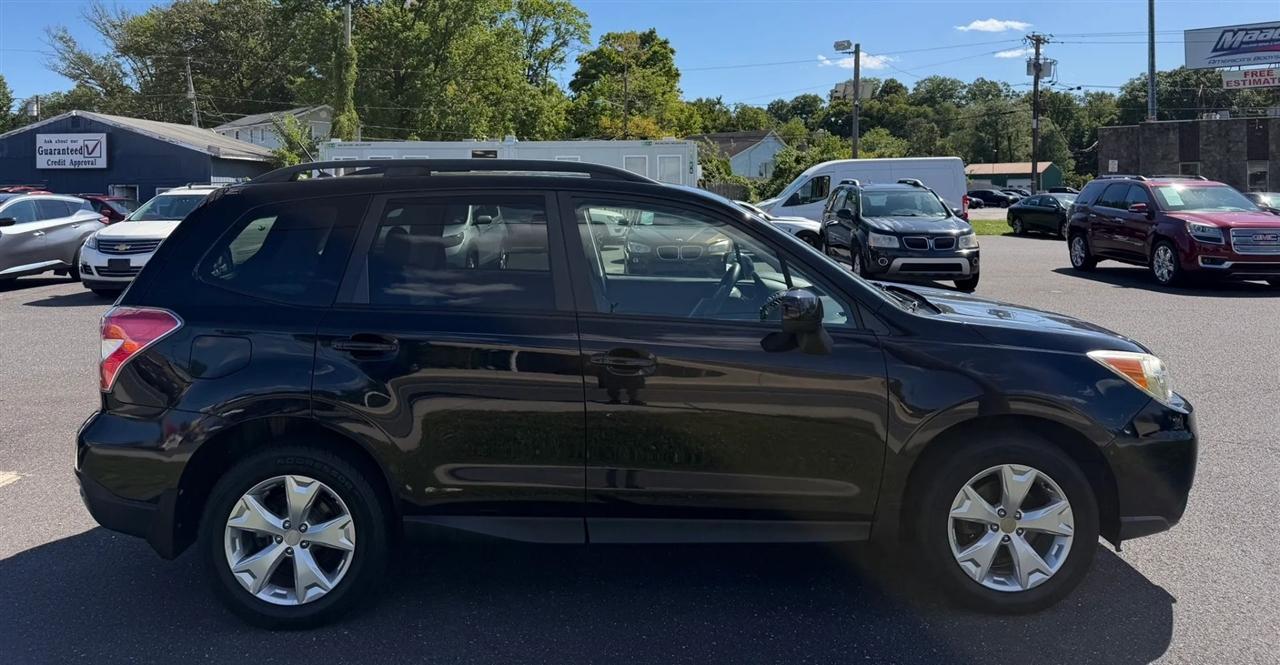 Subaru Forester 4dr CVT 2.5i Premium PZEV 2015