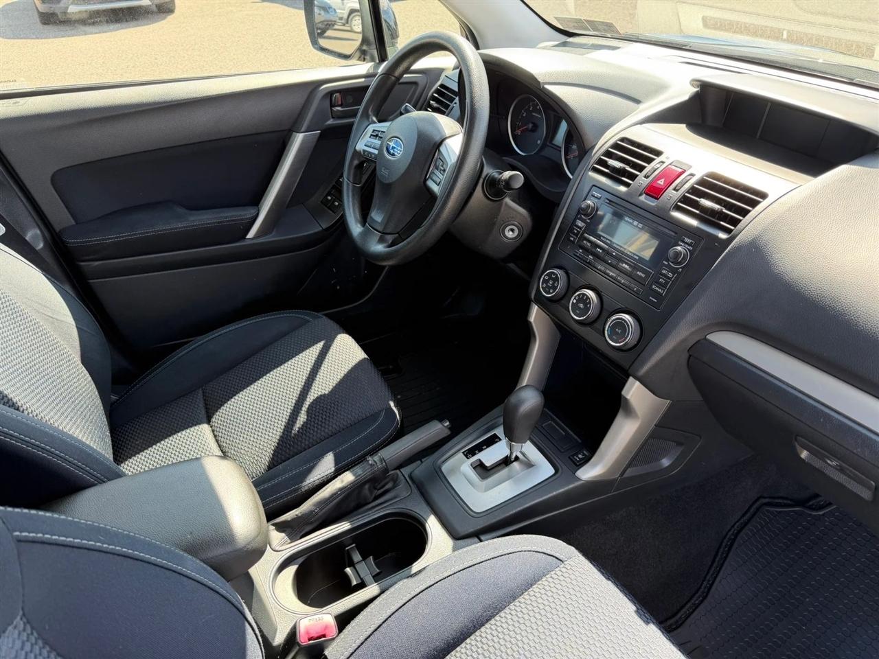 Subaru Forester 4dr CVT 2.5i Premium PZEV 2015