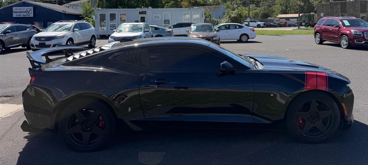 Chevrolet Camaro 2dr Cpe 1SS 2017