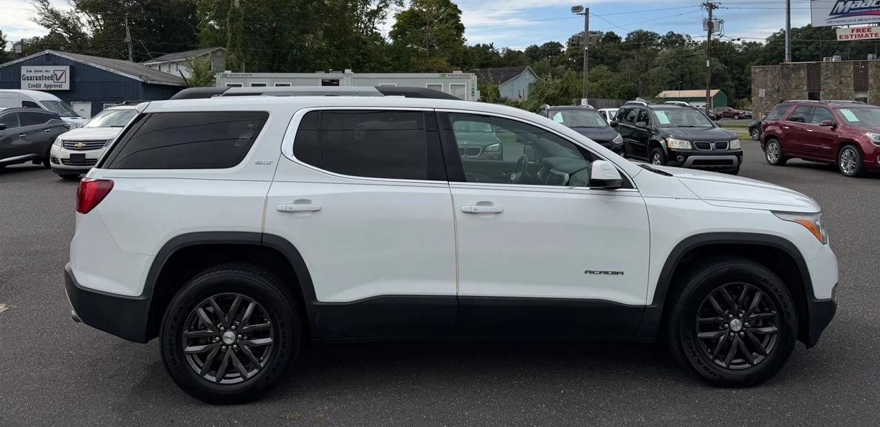 GMC Acadia AWD 4dr SLT w/SLT-1 2019