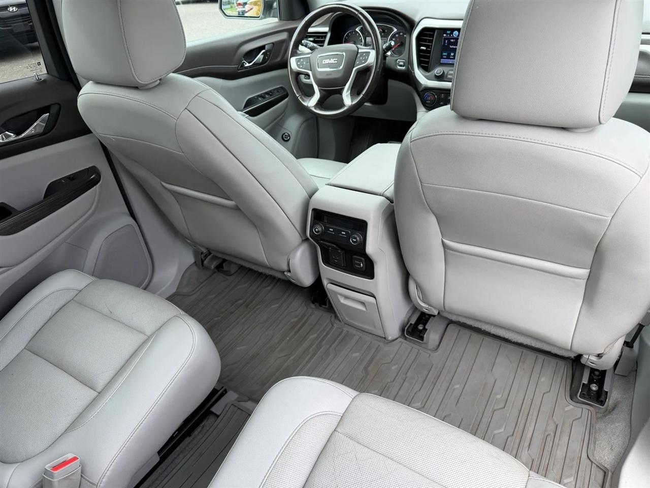 GMC Acadia AWD 4dr SLT w/SLT-1 2019