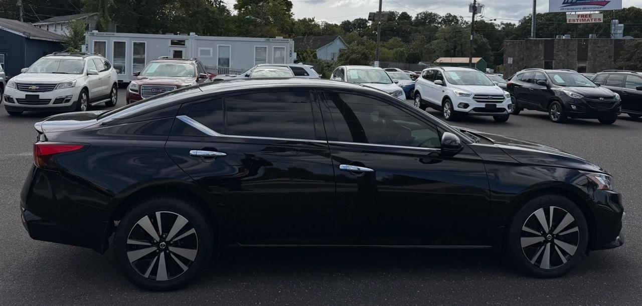 Nissan Altima 2.5 SV AWD Sedan 2019