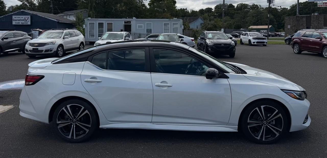 Nissan Sentra SR CVT 2023