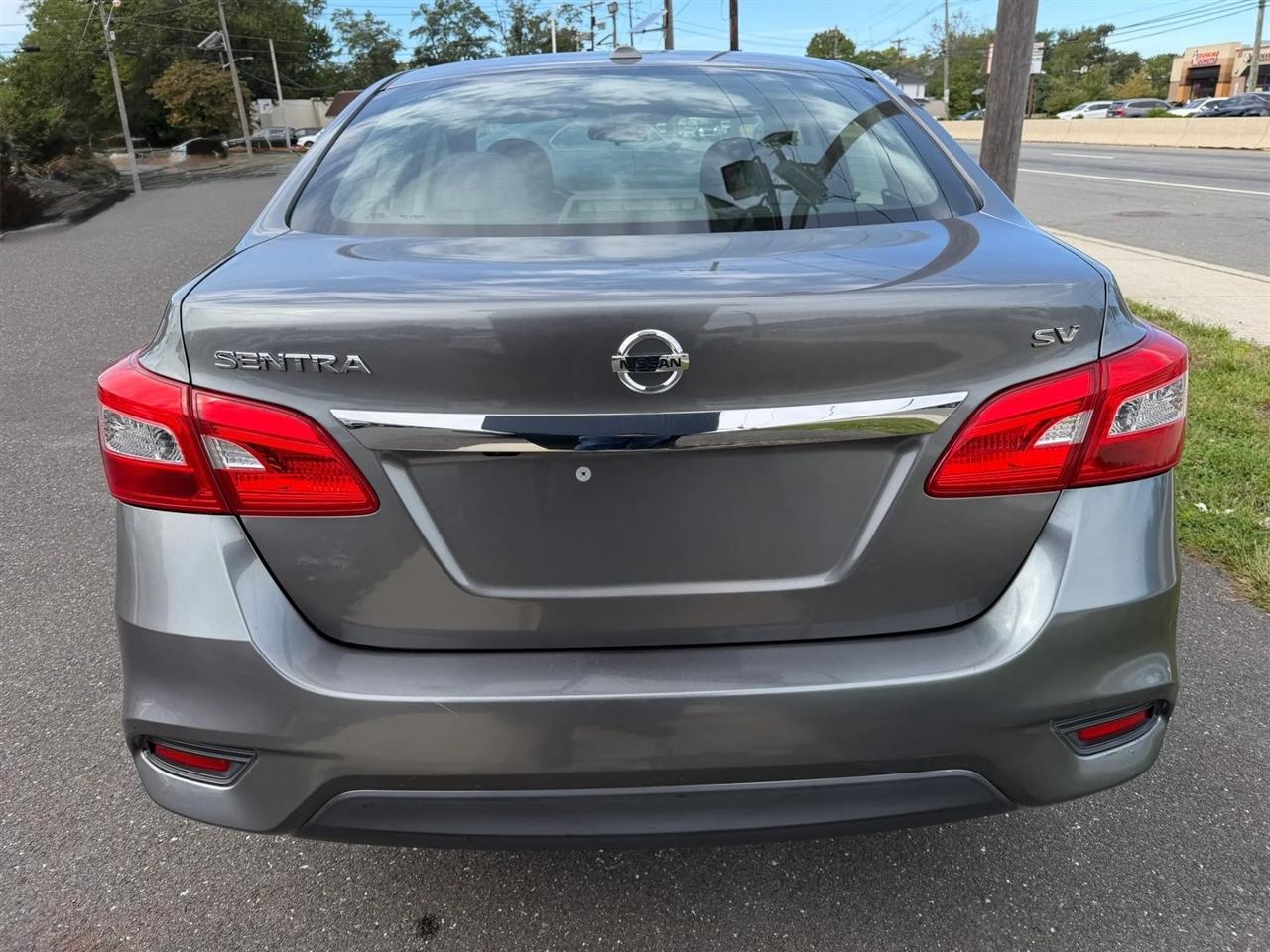 Nissan Sentra SV CVT 2017