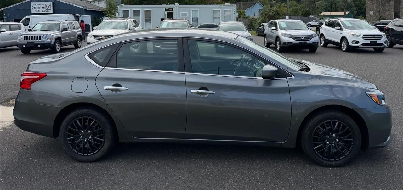 Nissan Sentra SV CVT 2017