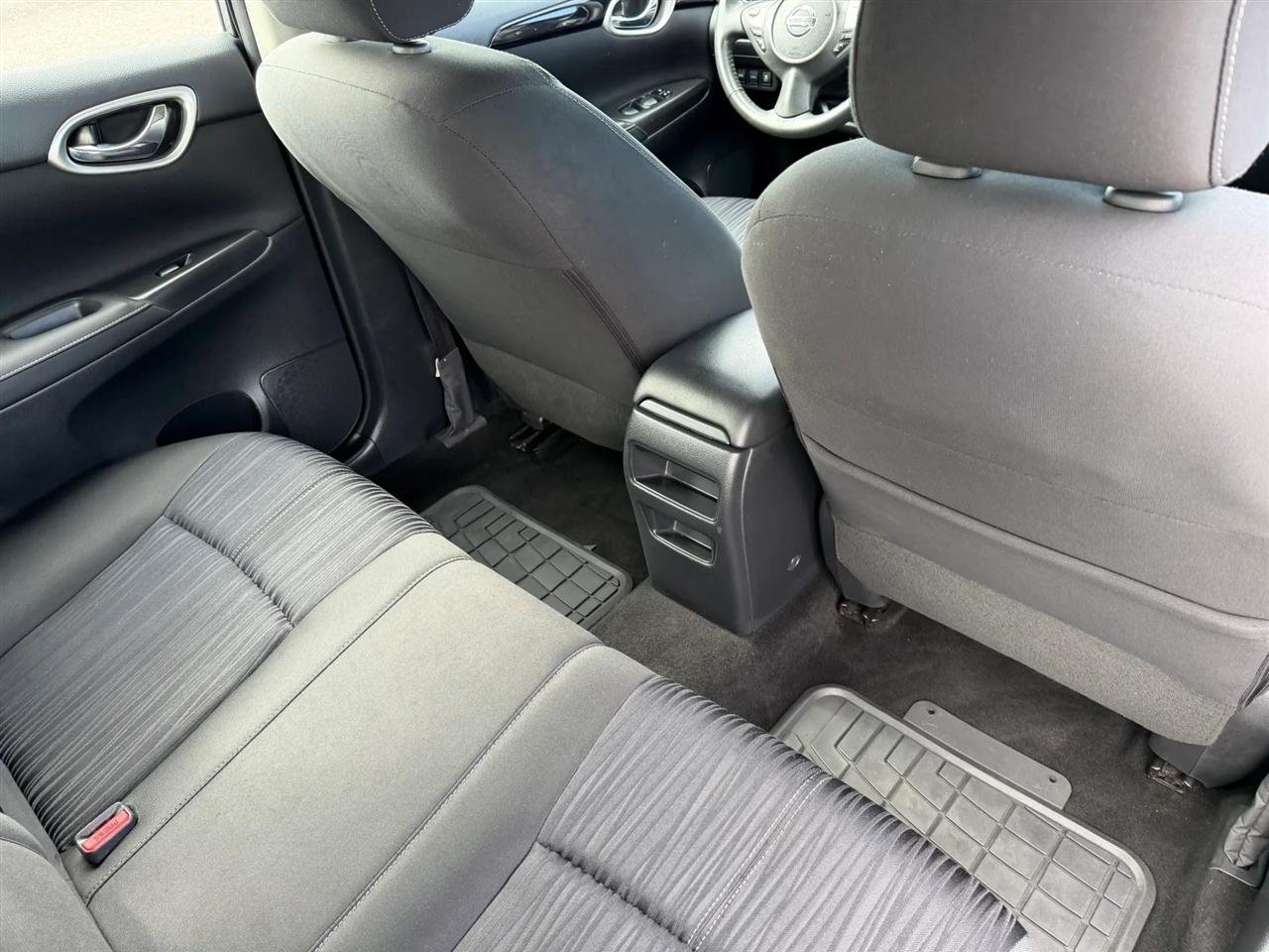 Nissan Sentra SV CVT 2017