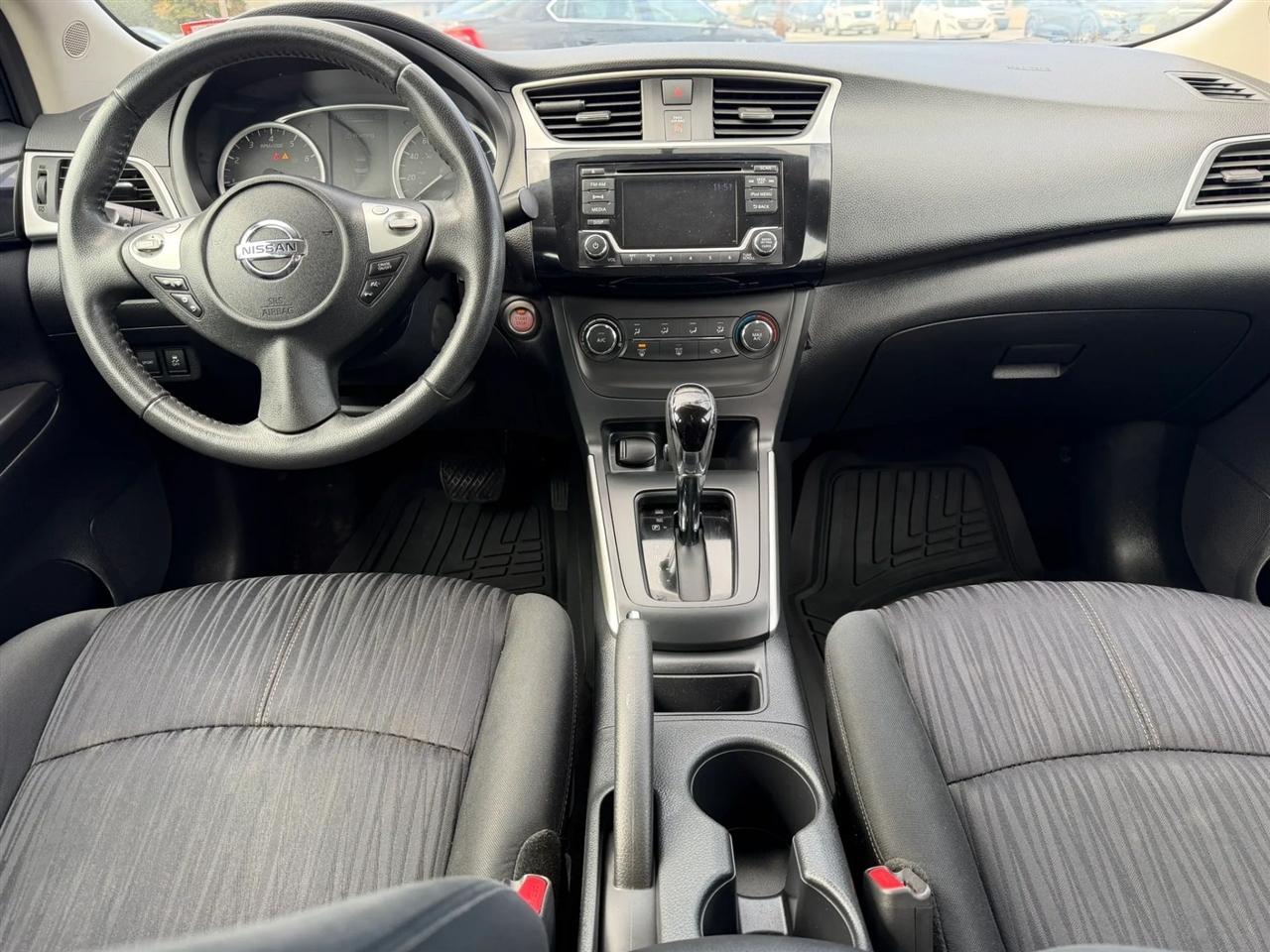 Nissan Sentra SV CVT 2017