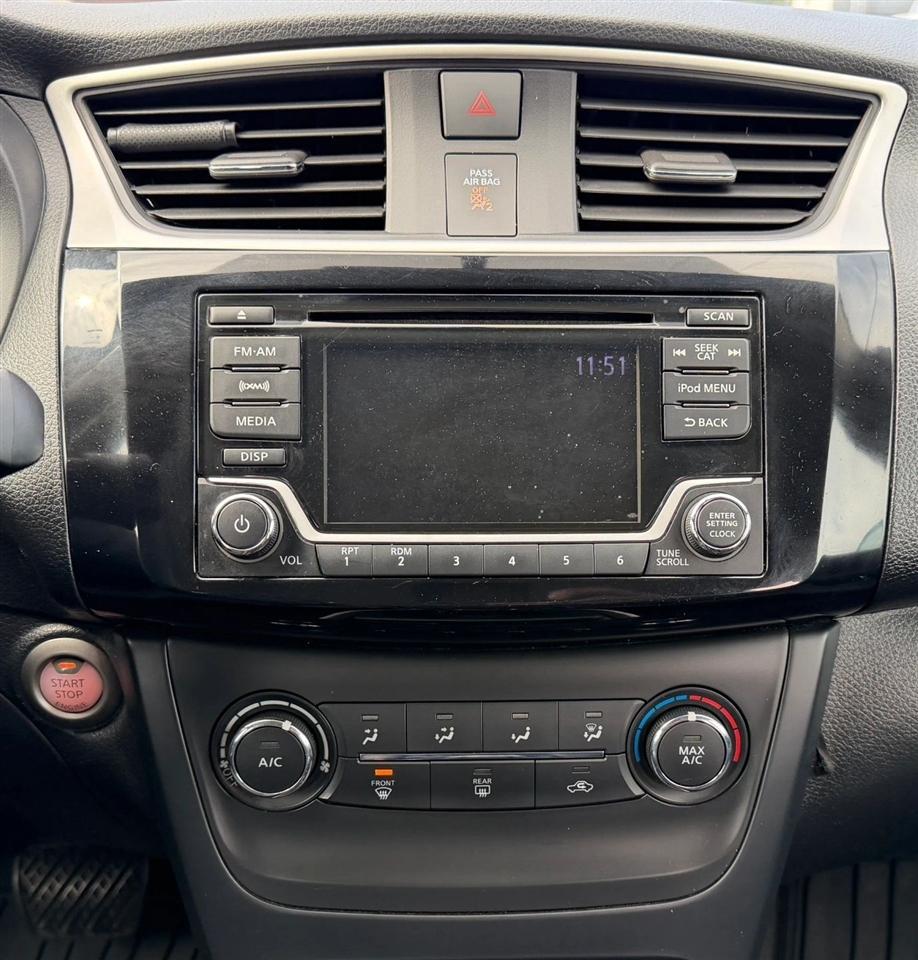 Nissan Sentra SV CVT 2017