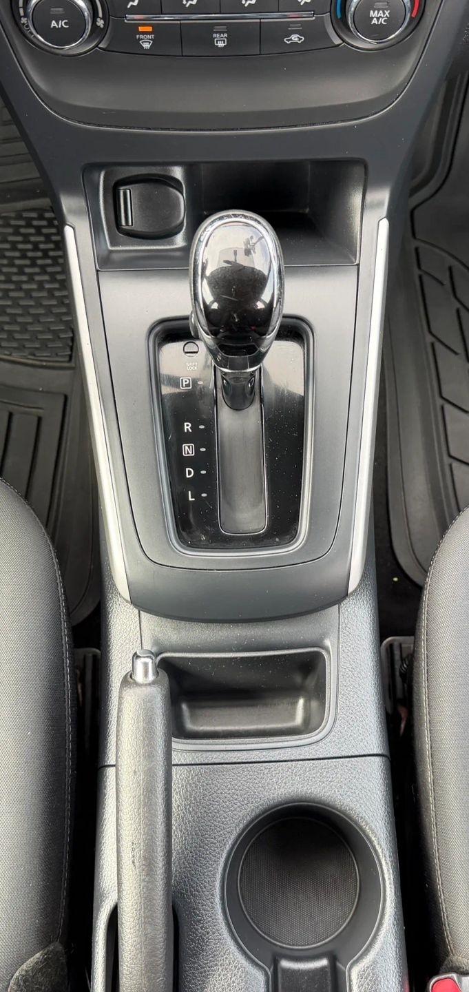 Nissan Sentra SV CVT 2017