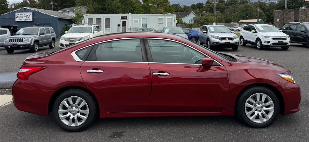 Nissan Altima 4dr Sdn I4 2.5 S 2016