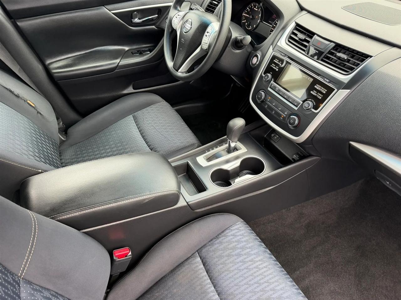 Nissan Altima 4dr Sdn I4 2.5 S 2016