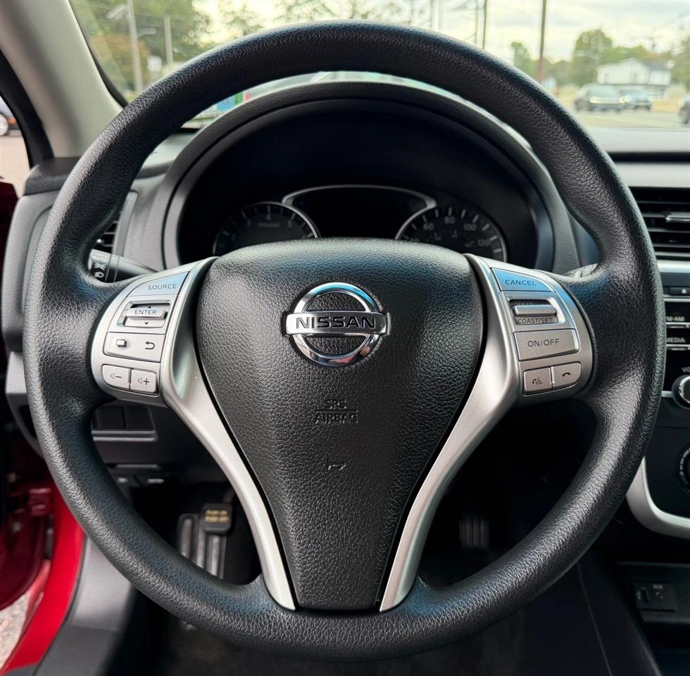 Nissan Altima 4dr Sdn I4 2.5 S 2016