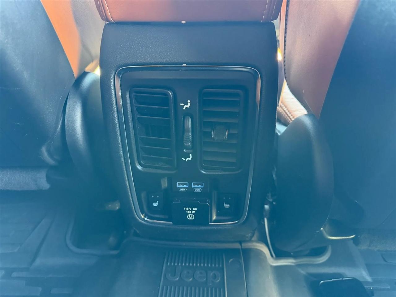 Jeep Grand Cherokee 4WD 4dr SRT 2017