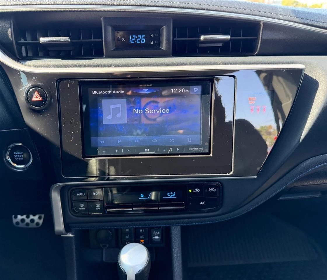 Toyota Corolla XLE CVT (Natl) 2019