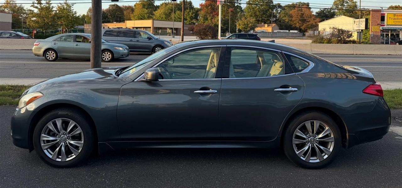 Infiniti M37 4dr Sdn AWD 2012