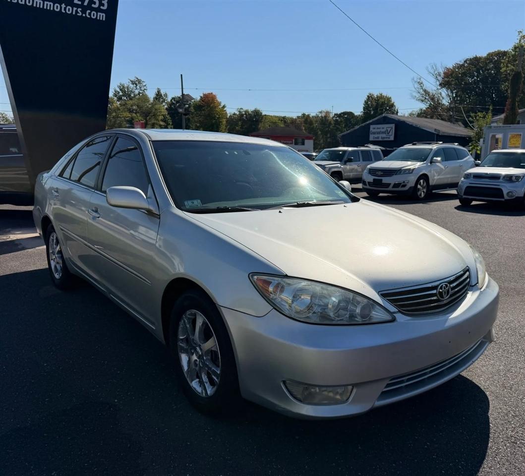 Toyota Camry 4dr Sdn LE V6 Auto (Natl) 2006