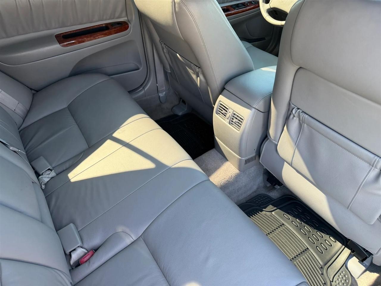 Toyota Camry 4dr Sdn LE V6 Auto (Natl) 2006