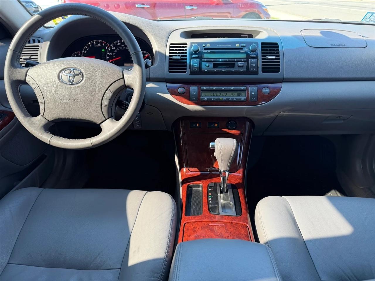Toyota Camry 4dr Sdn LE V6 Auto (Natl) 2006