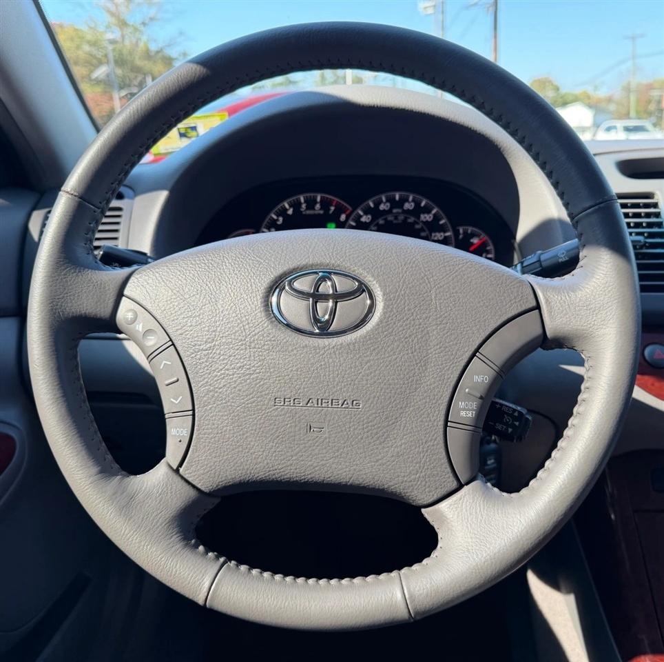 Toyota Camry 4dr Sdn LE V6 Auto (Natl) 2006