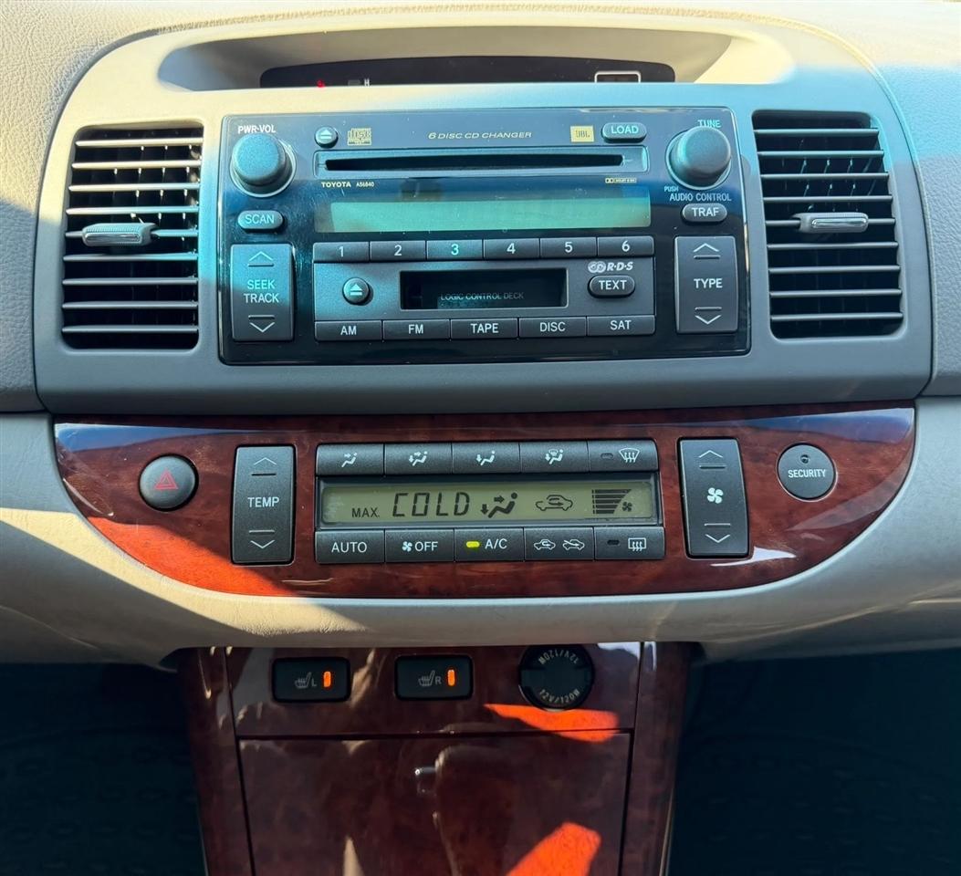 Toyota Camry 4dr Sdn LE V6 Auto (Natl) 2006