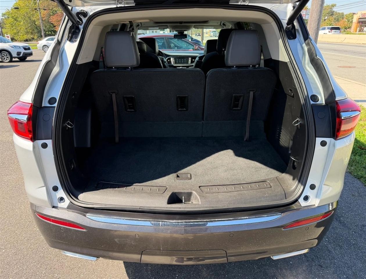 Buick Enclave AWD 4dr Essence 2018