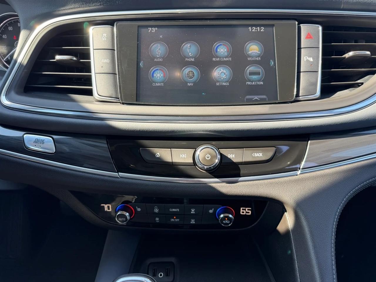 Buick Enclave AWD 4dr Essence 2018