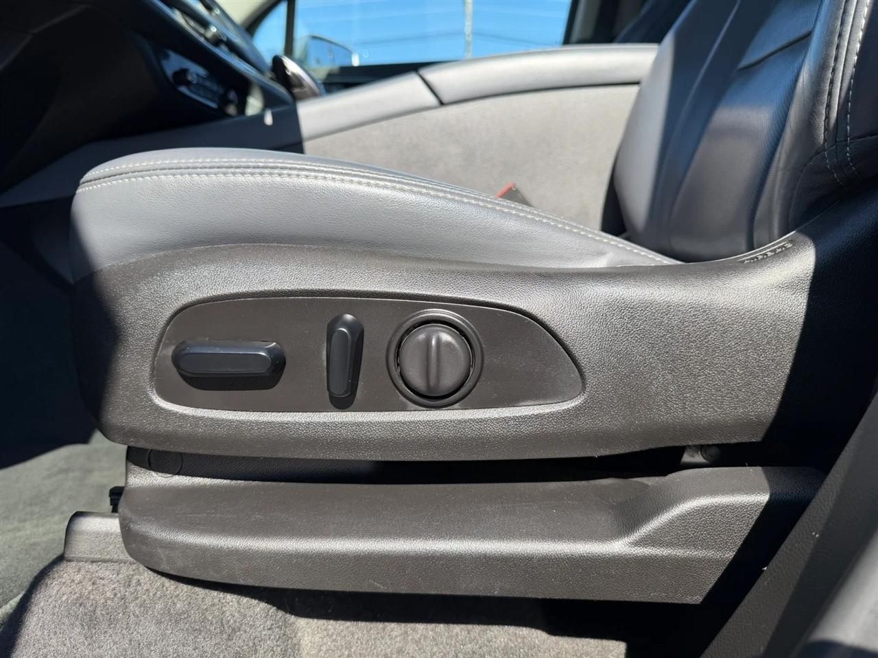Buick Enclave AWD 4dr Essence 2018