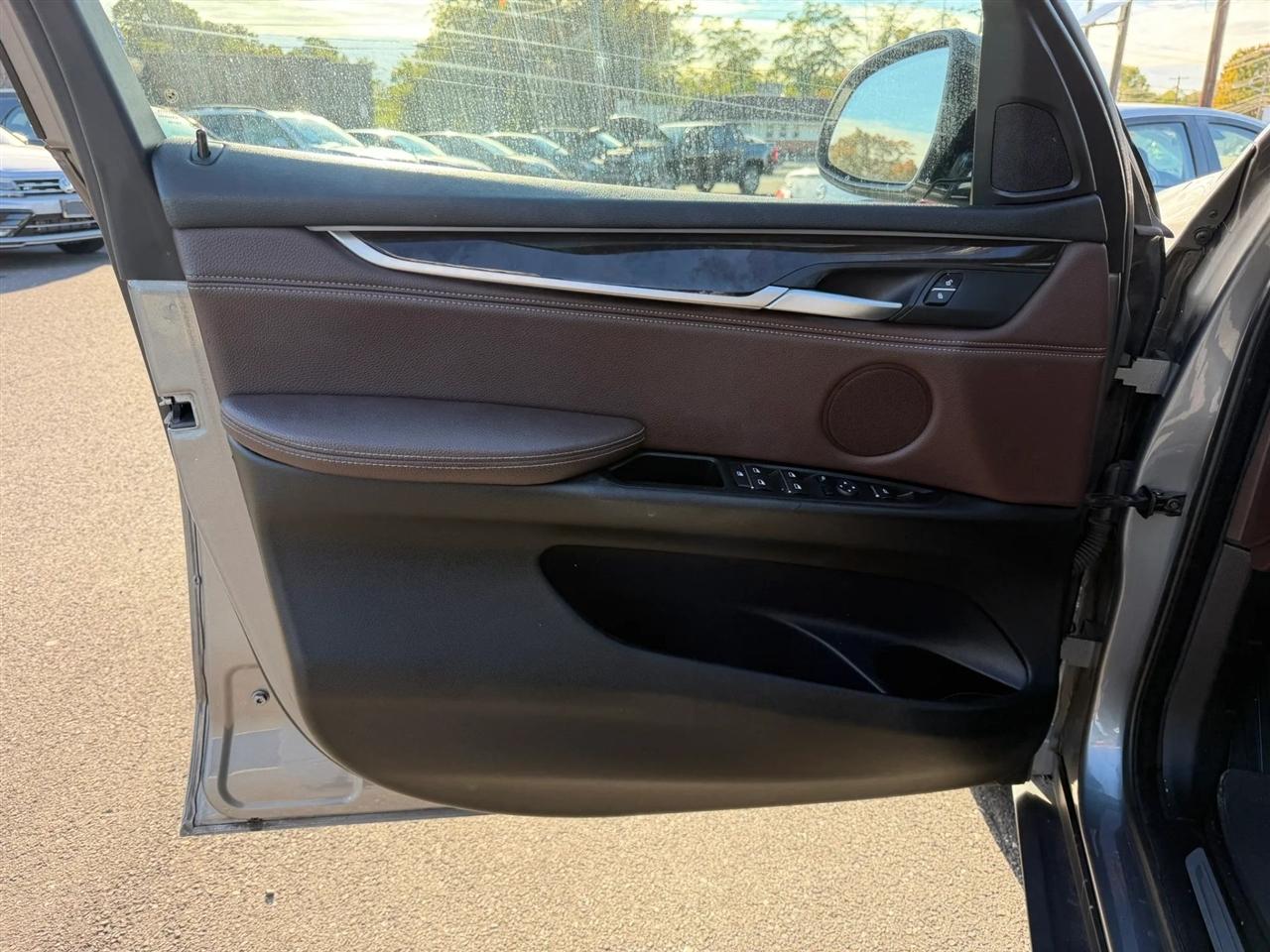 BMW X5 xDrive35i Sports Activity Vehicle 2017