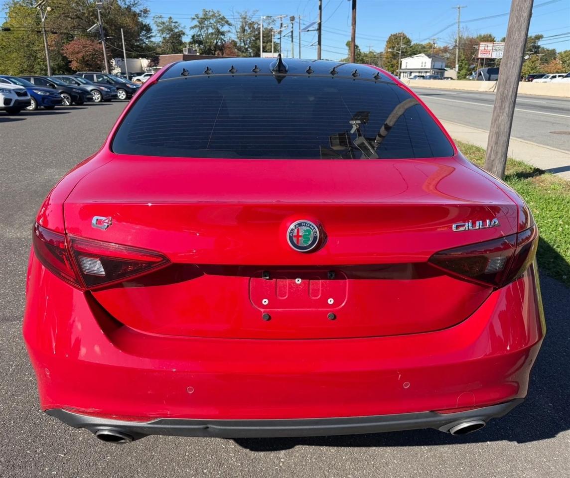 Alfa Romeo Giulia AWD 2020