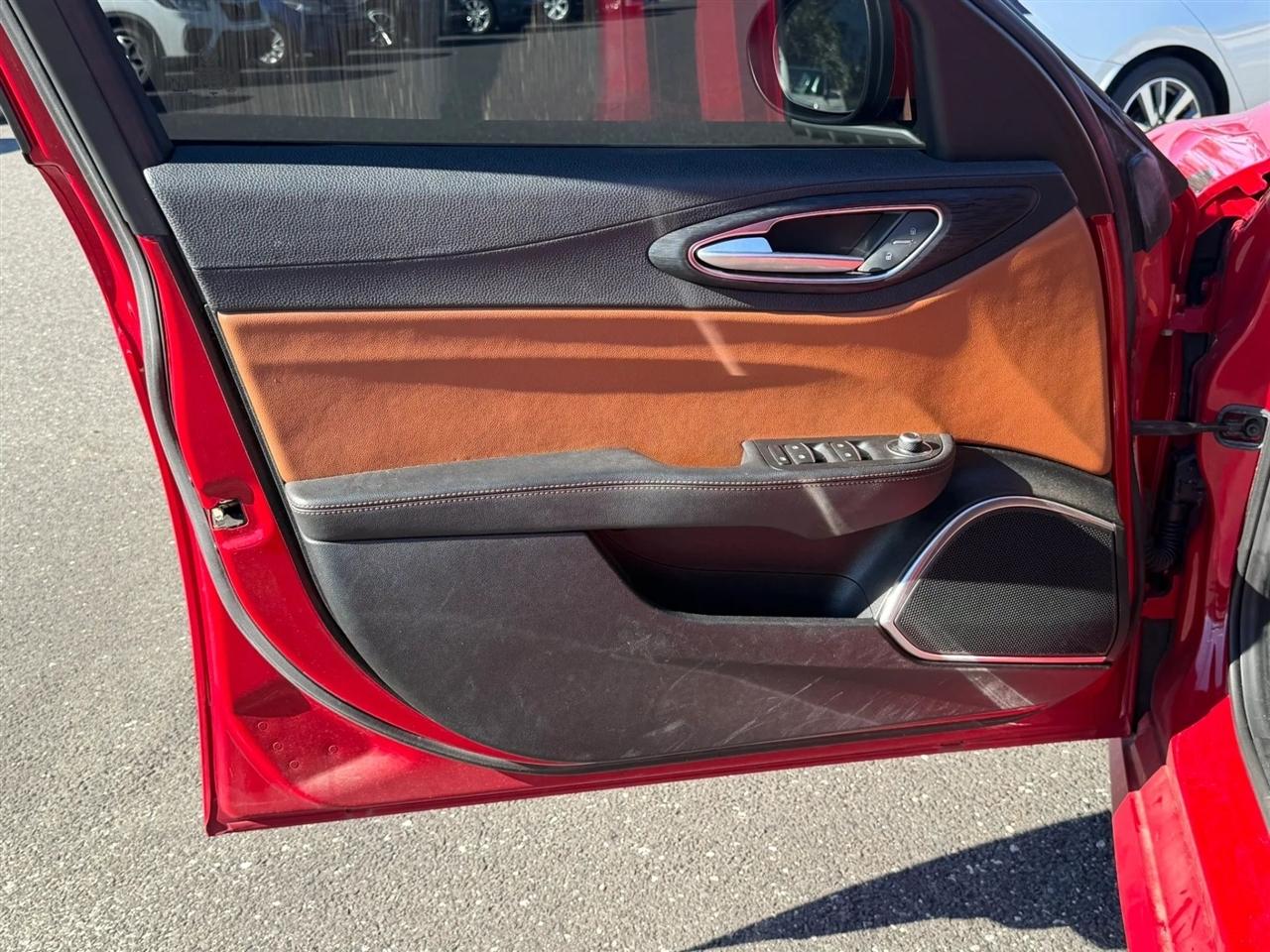 Alfa Romeo Giulia AWD 2020
