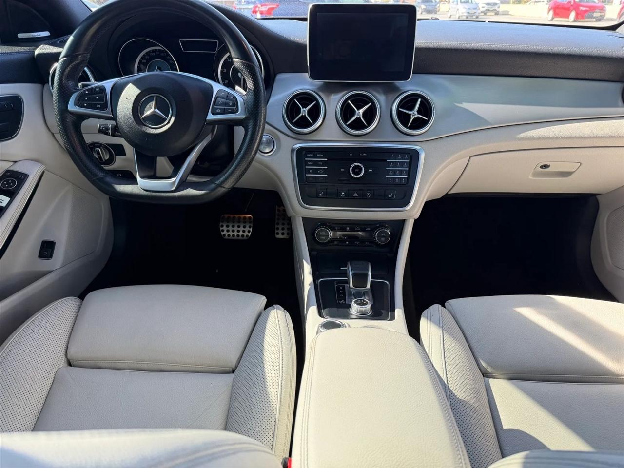 Mercedes-Benz CLA 4dr Sdn AMG CLA 45 4MATIC 2016