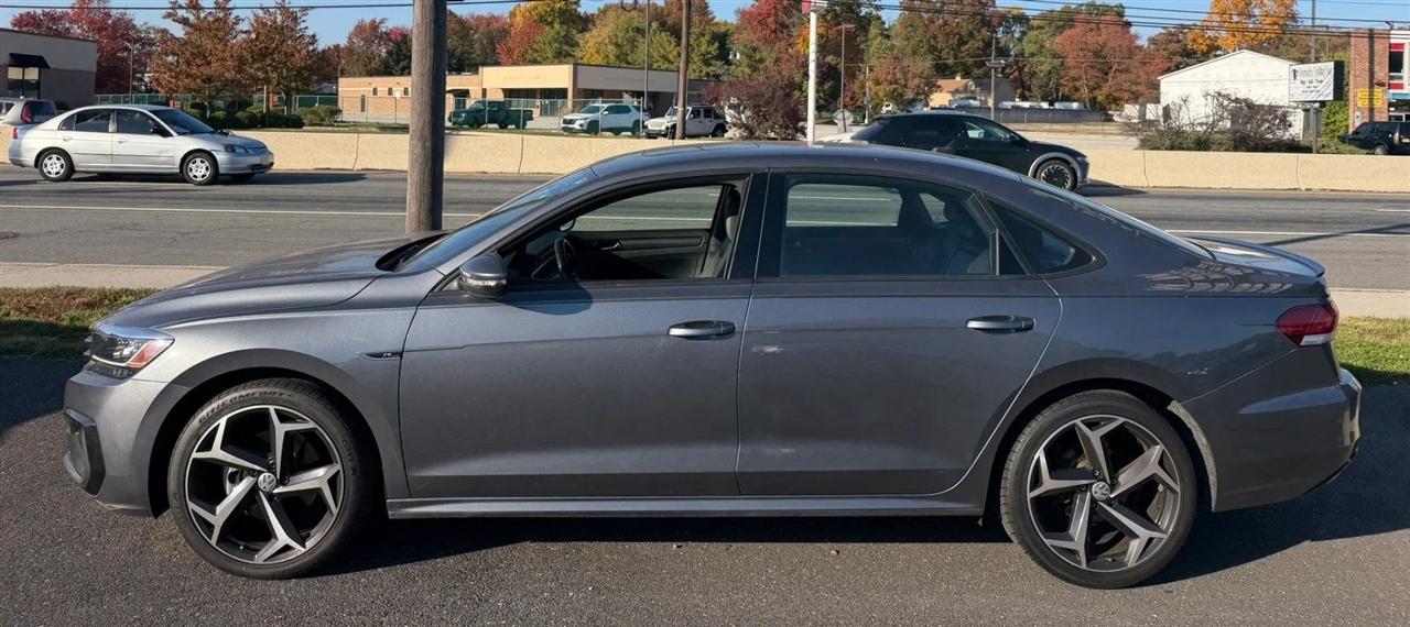 Volkswagen Passat 2.0T R-Line Auto 2021