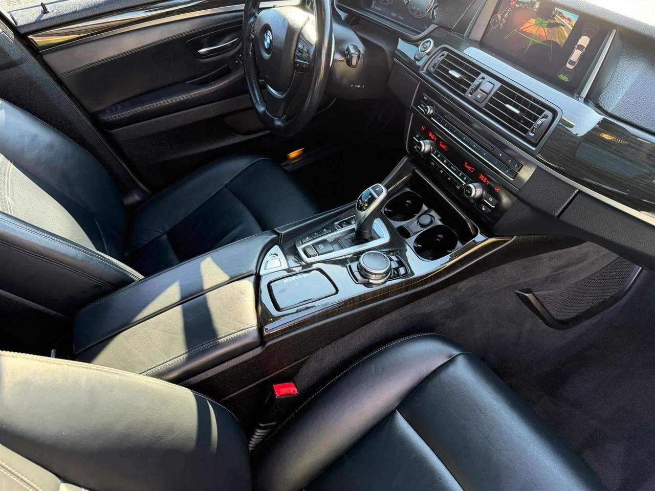 BMW 5 Series 4dr Sdn 535i xDrive AWD 2016
