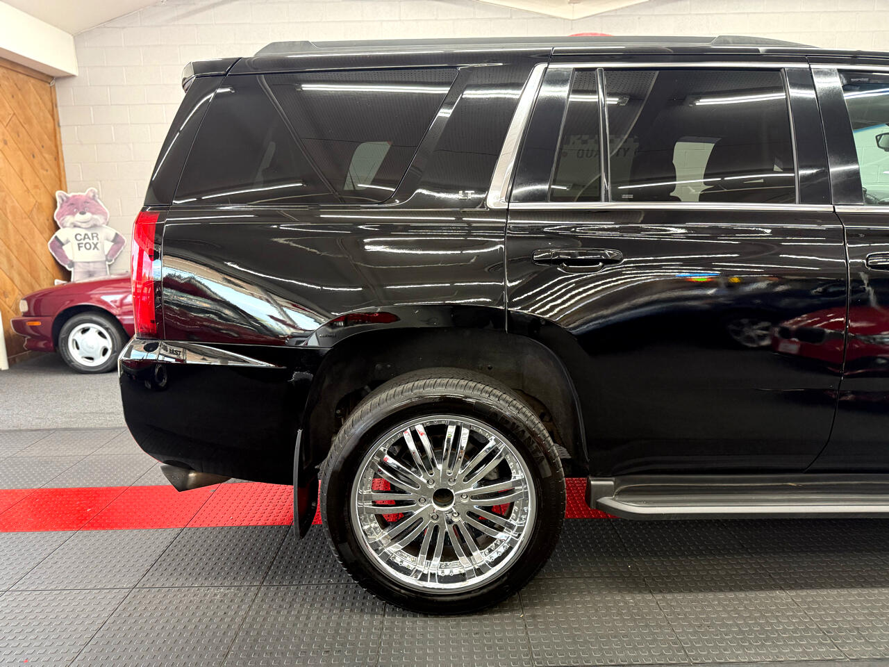 2015 Chevrolet Tahoe LT photo 4