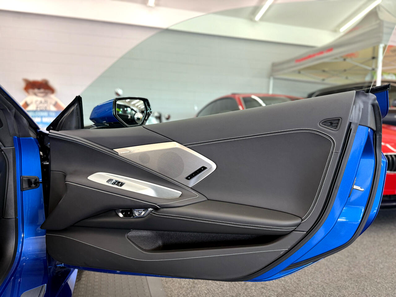 2020 Chevrolet Corvette Stingray 2LT photo 8