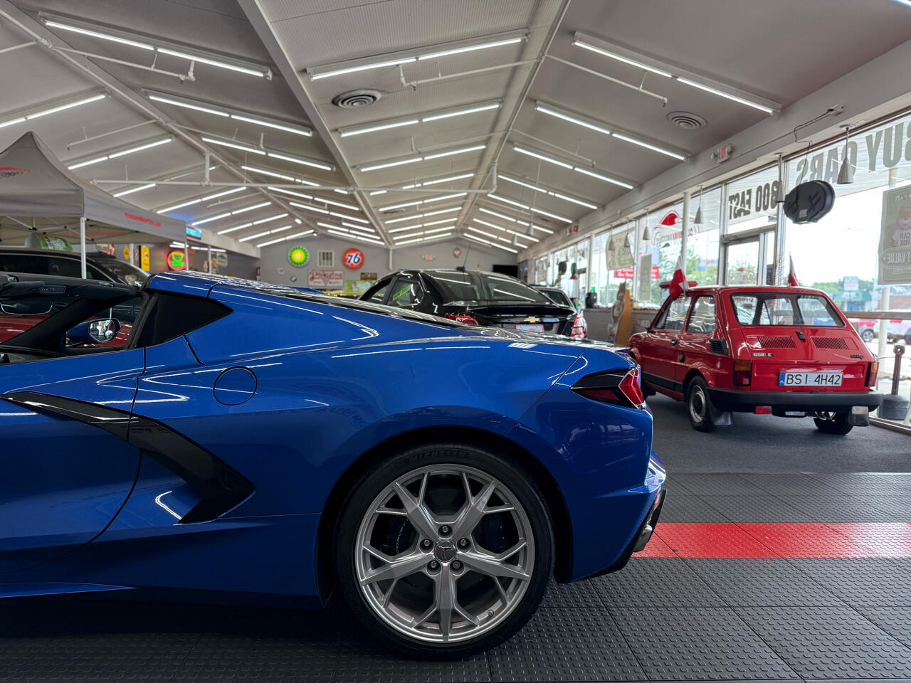 2020 Chevrolet Corvette Stingray 2LT photo 32