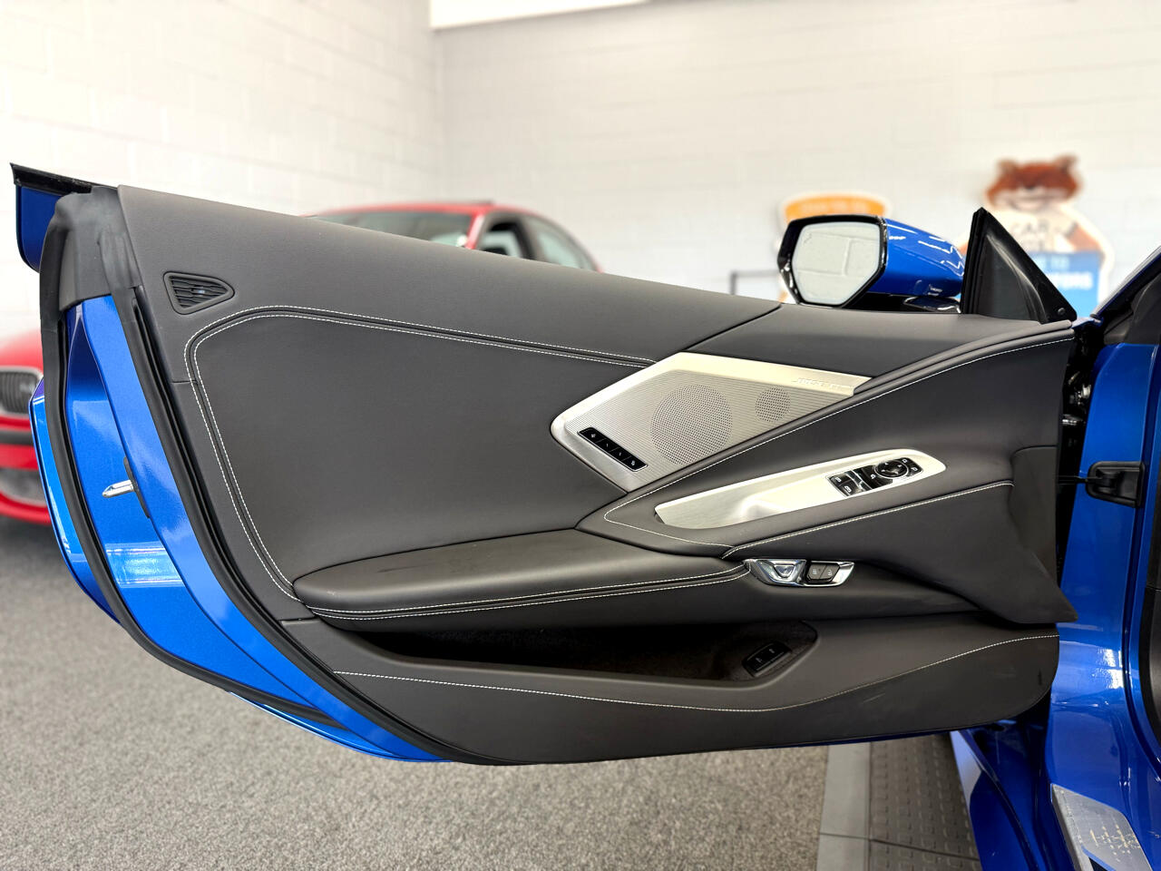 2020 Chevrolet Corvette Stingray 2LT photo 33