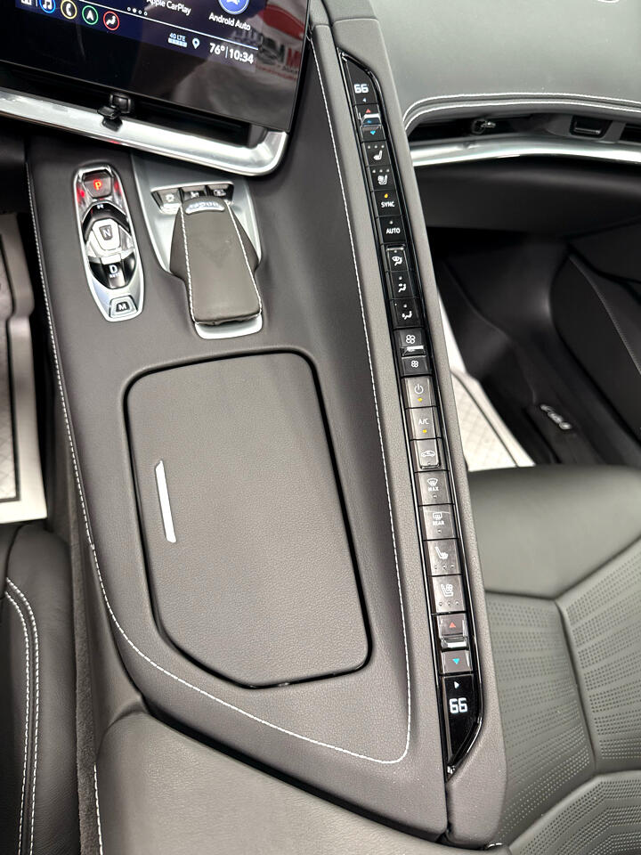 2020 Chevrolet Corvette Stingray 2LT photo 47