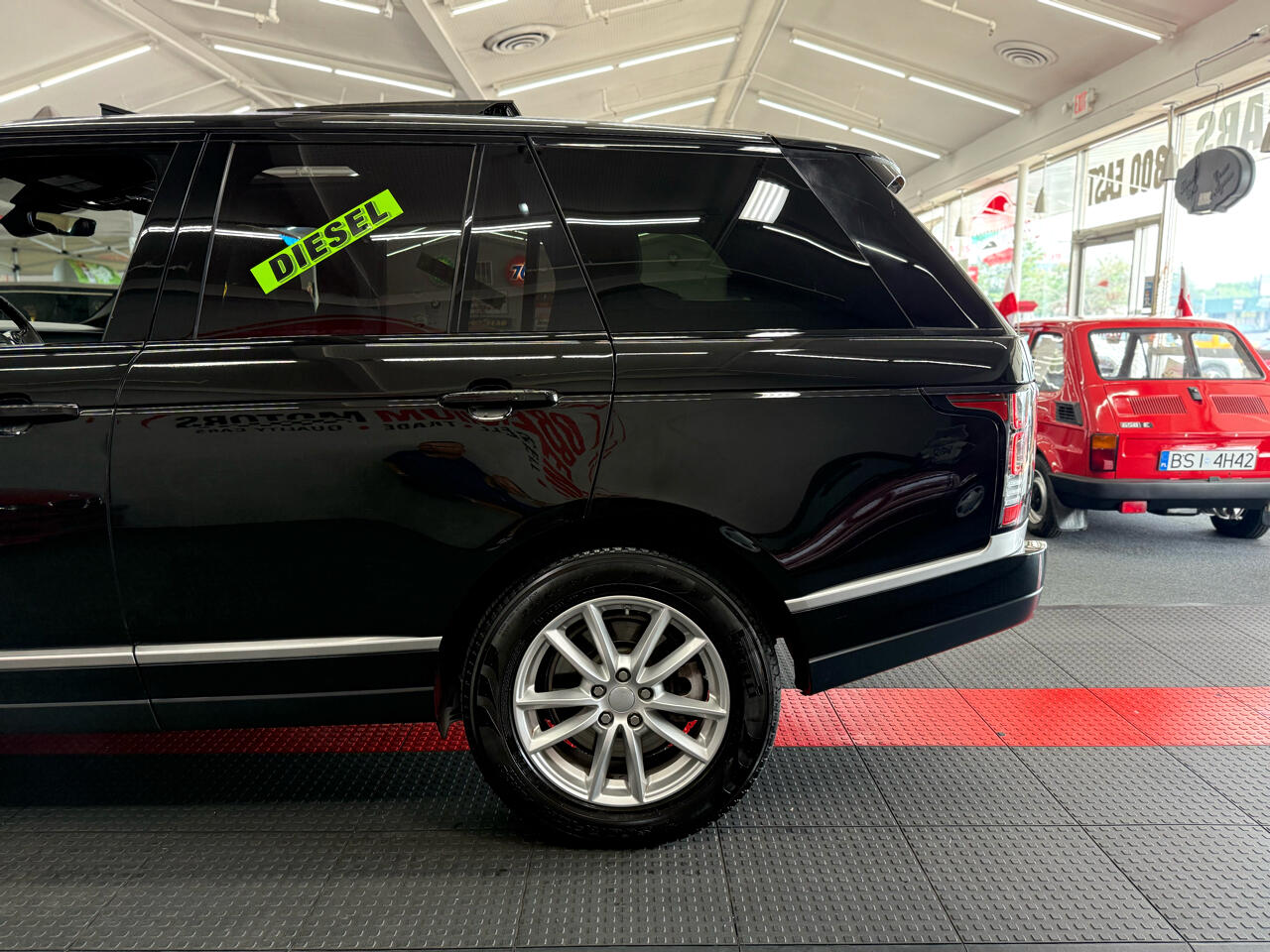 2017 Land Rover Range Rover Base photo 22