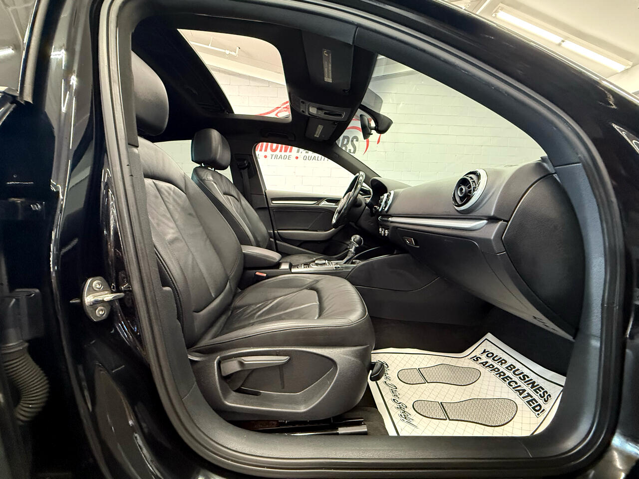 2016 Audi A3 Premium photo 6