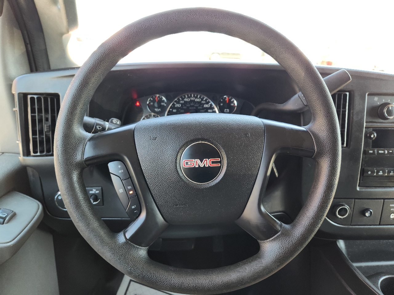 GMC Savana G3500 2016 GMC Savana G3500 2016