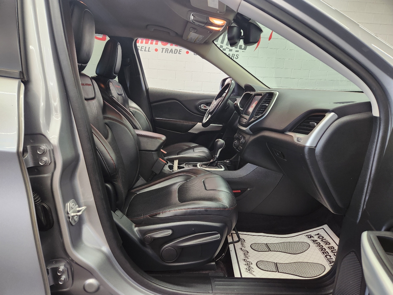 Jeep Cherokee Trailhawk 2017 Jeep Cherokee Trailhawk 2017