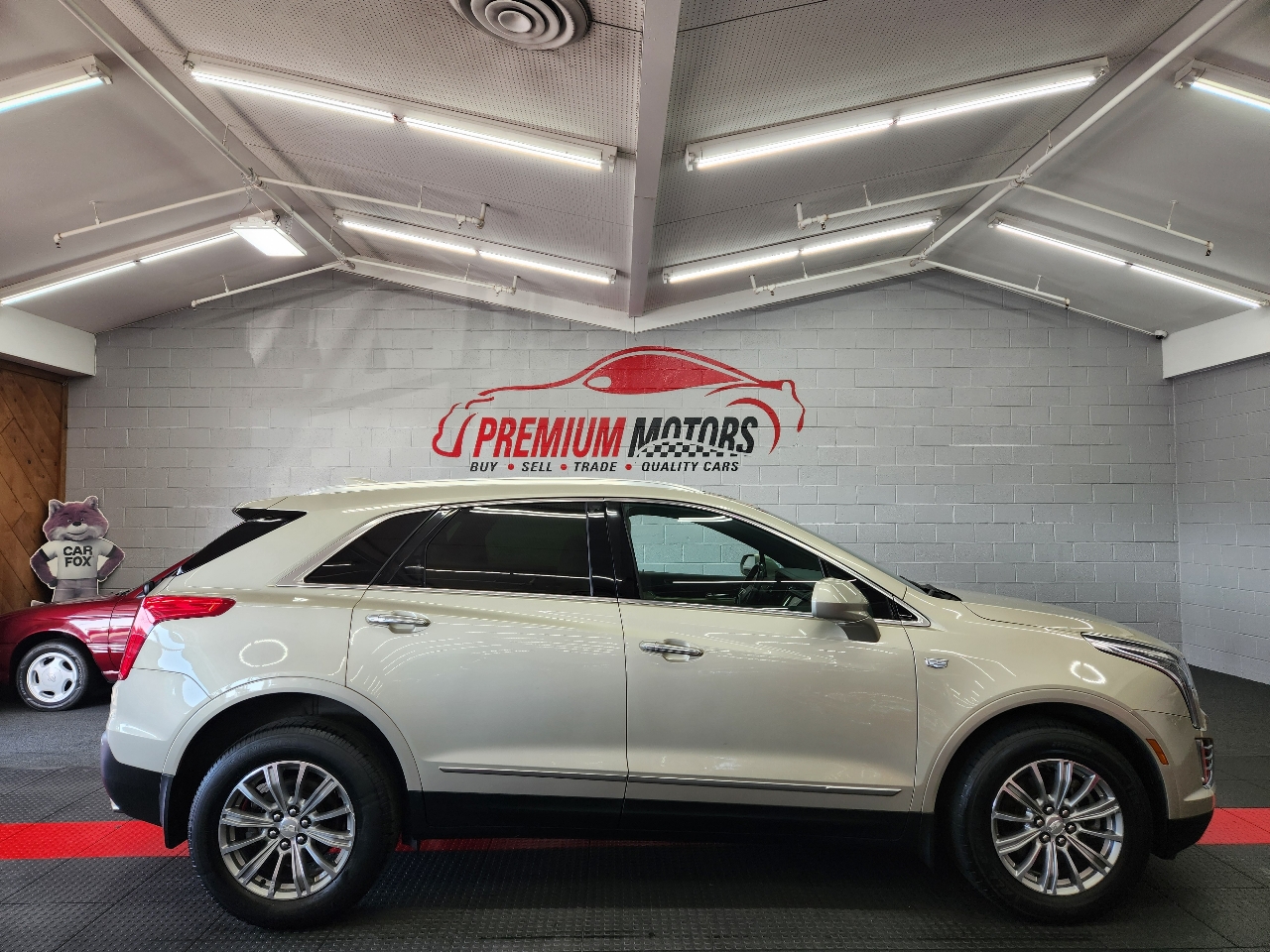 2017 Cadillac XT5 LUXURY