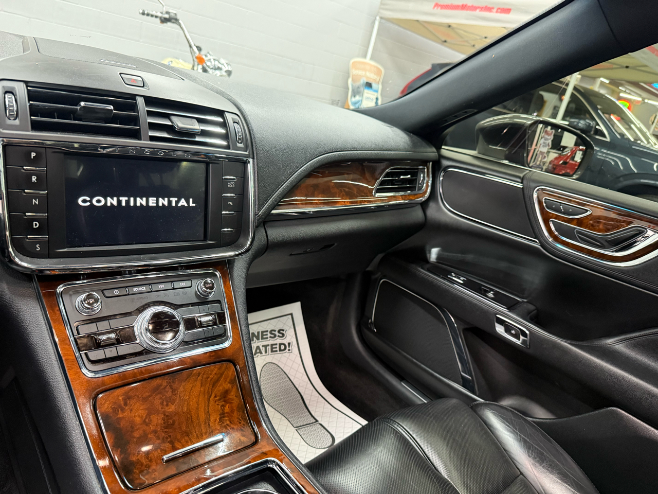 Lincoln Continental Select 2017 Lincoln Continental Select 2017