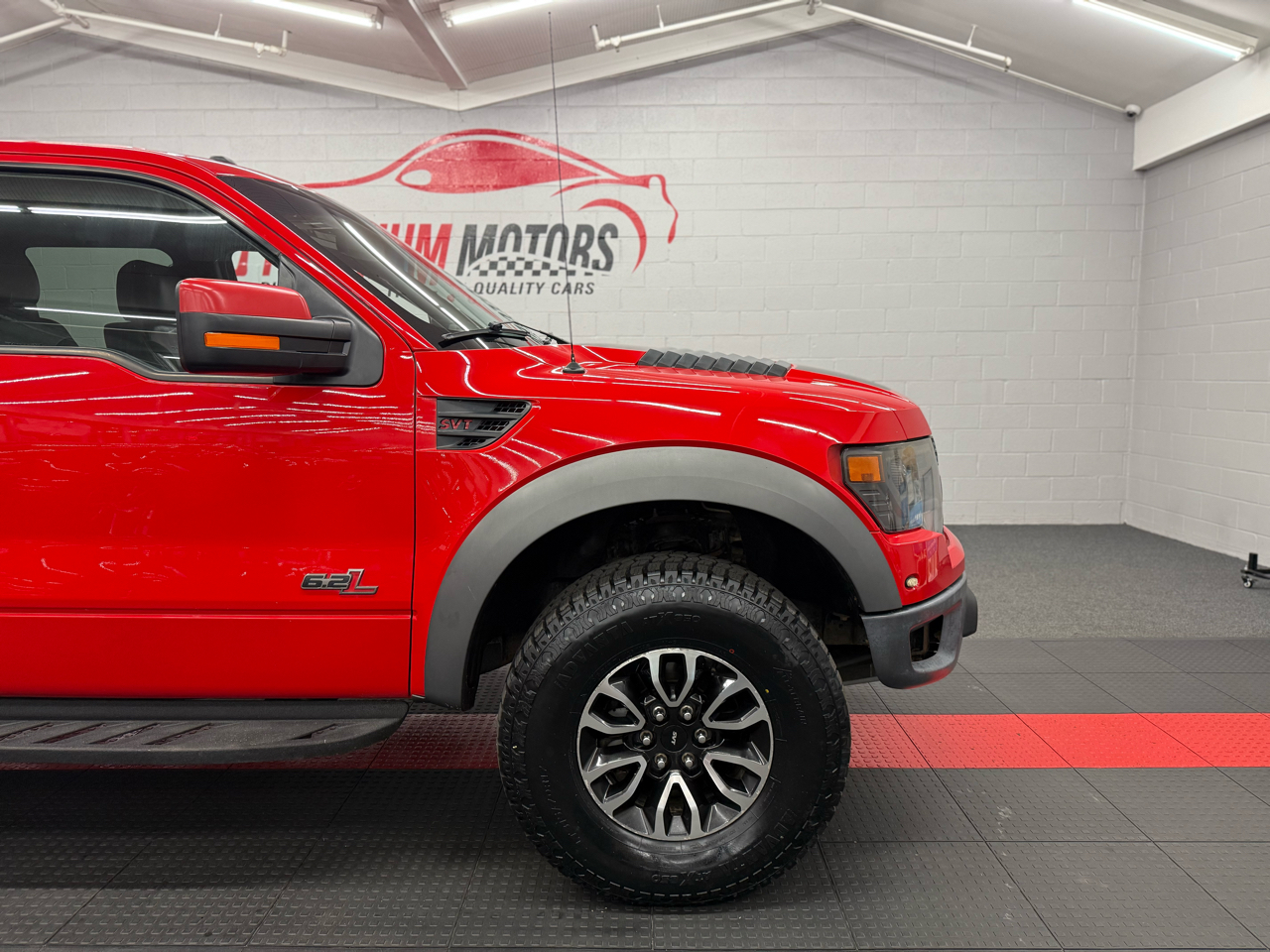 Ford F-150 SVT Raptor 2013 Ford F-150 SVT Raptor 2013