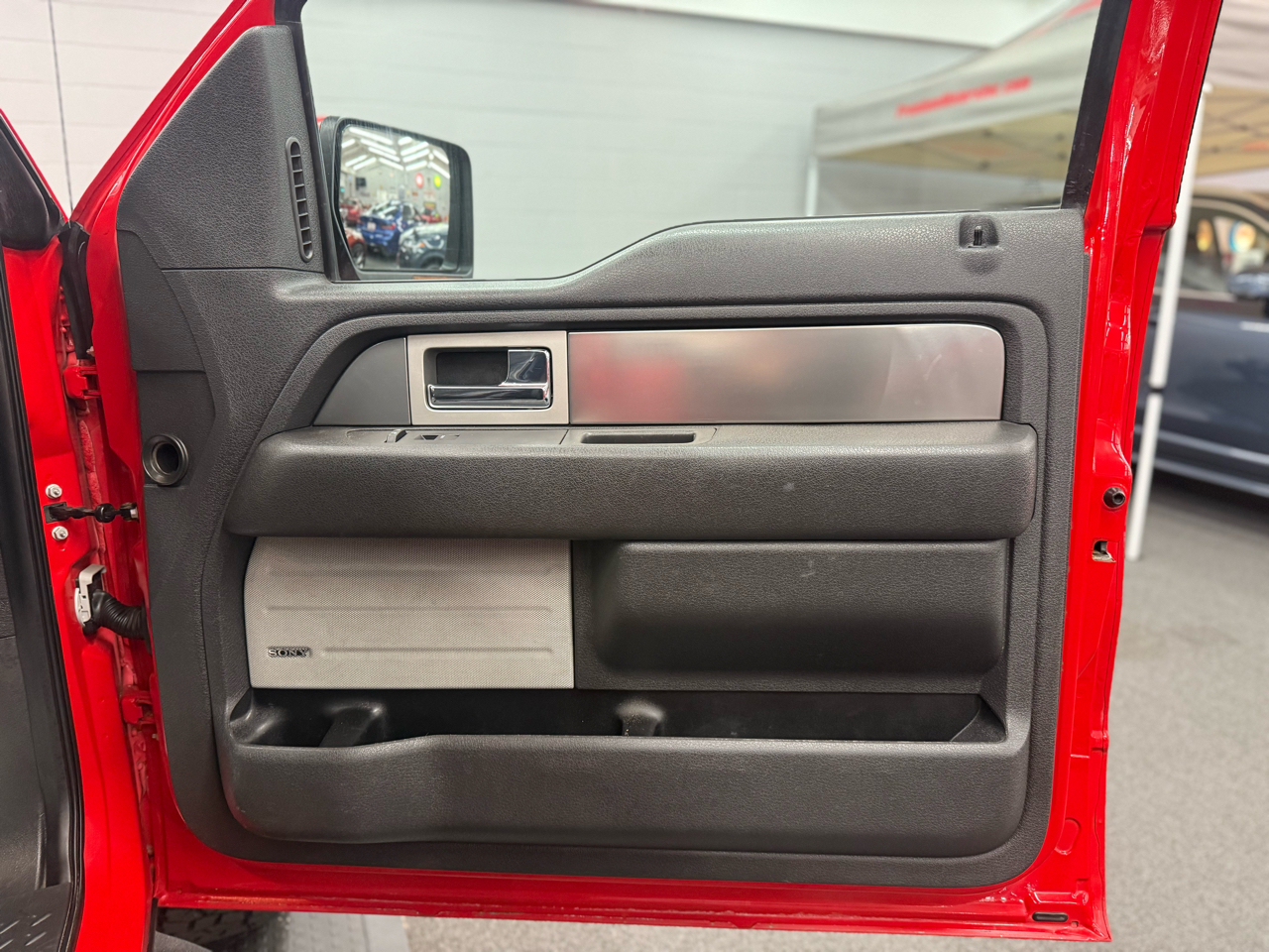 Ford F-150 SVT Raptor 2013 Ford F-150 SVT Raptor 2013