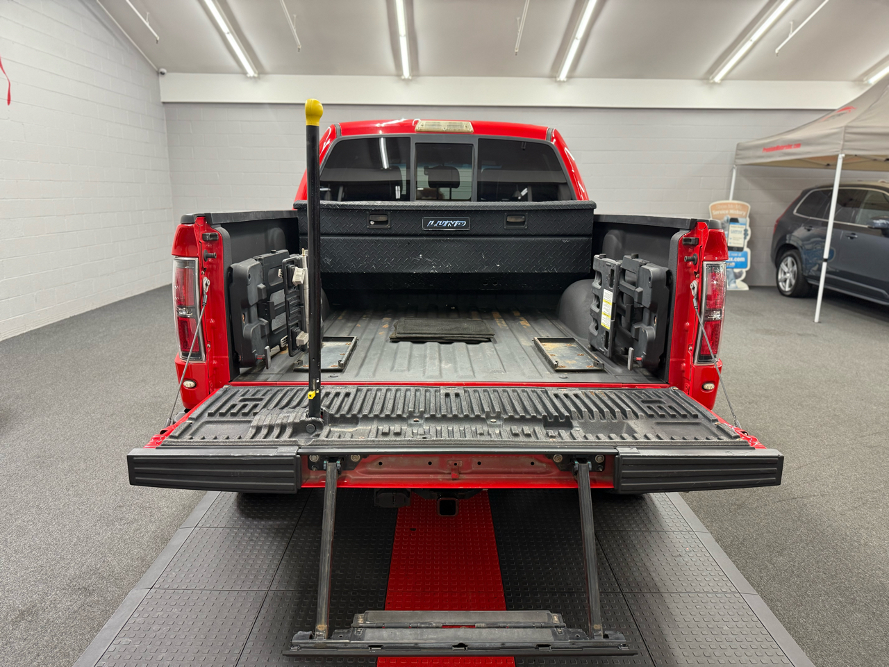 Ford F-150 SVT Raptor 2013 Ford F-150 SVT Raptor 2013