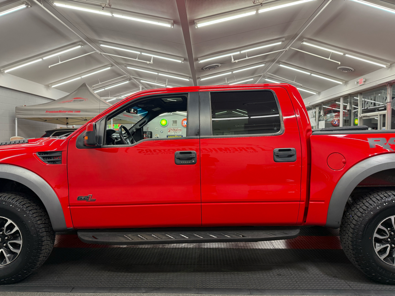 Ford F-150 SVT Raptor 2013 Ford F-150 SVT Raptor 2013