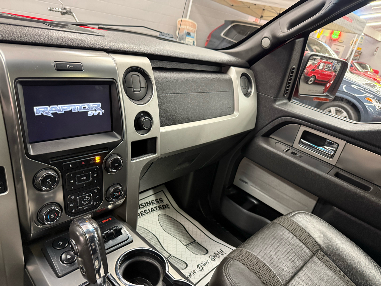 Ford F-150 SVT Raptor 2013 Ford F-150 SVT Raptor 2013